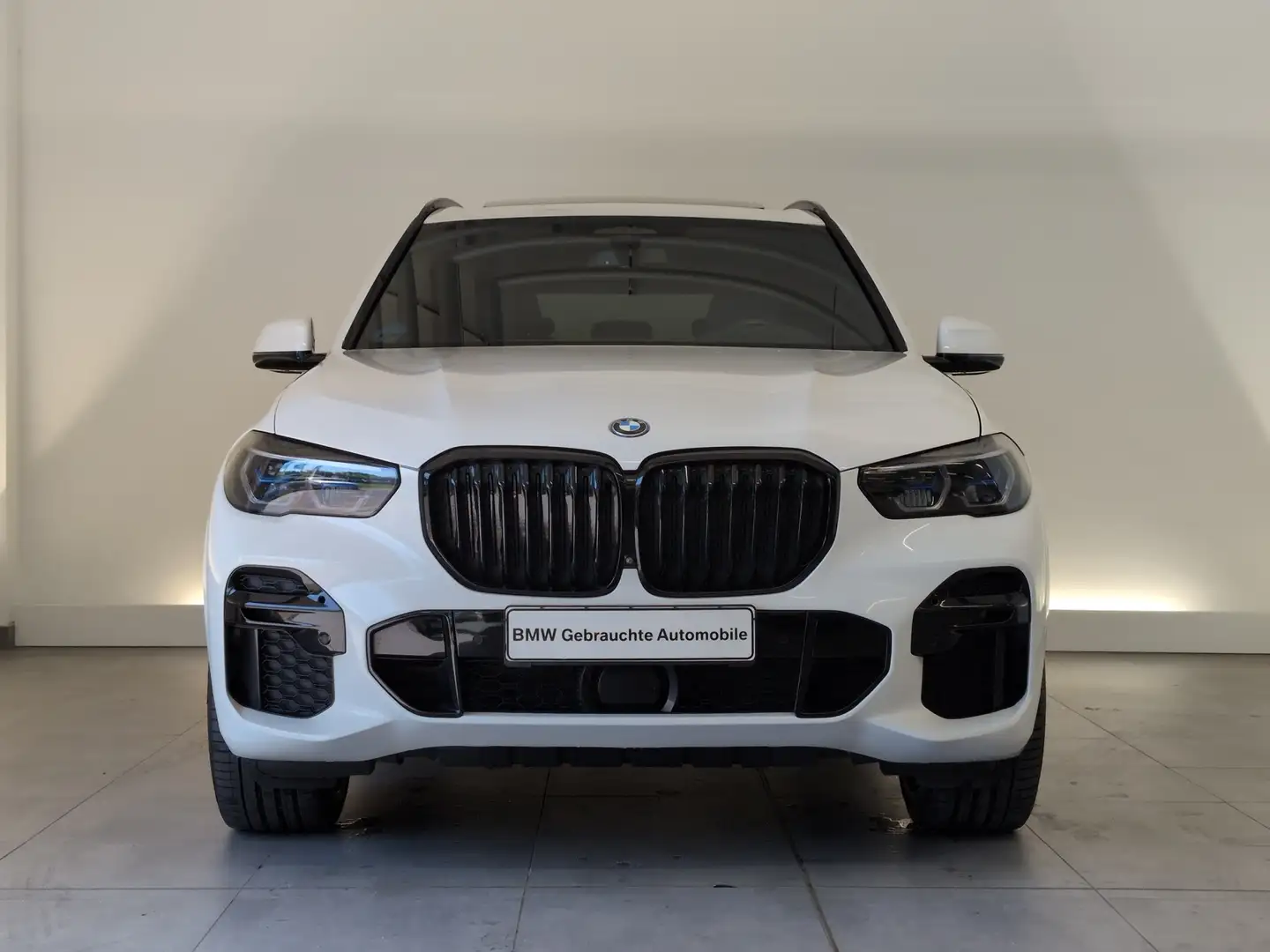 BMW X5 xDrive45e iPerformance M Sportpaket Laser/HUD Weiß - 2