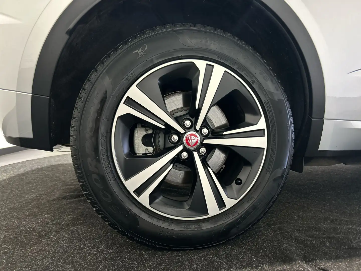 Jaguar E-Pace 1.5 P300e AWD R-Dynamic HSE | Meridian sound | Ele Gris - 2