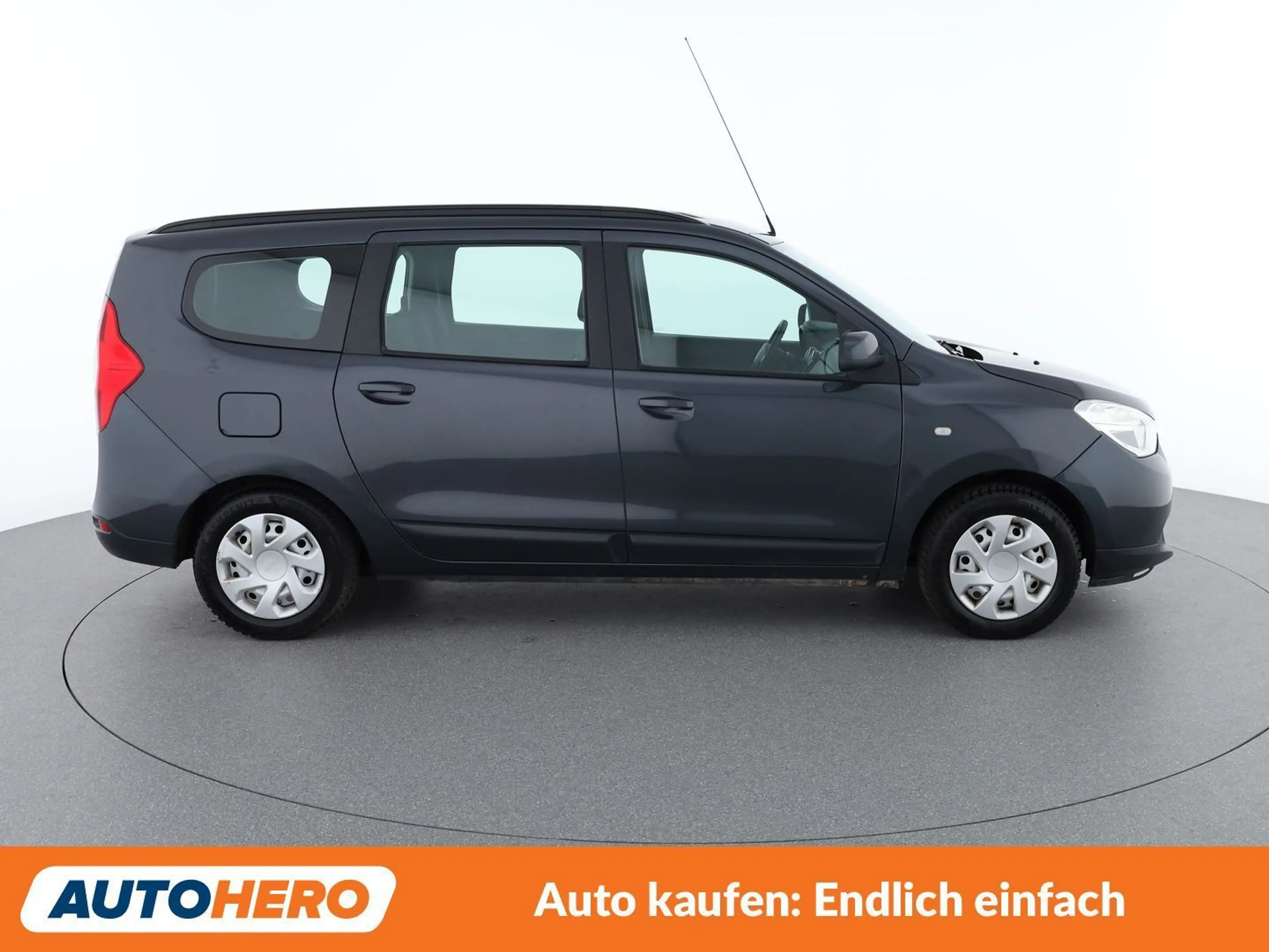 Dacia Lodgy 1.2 TCe Laureate — photo 7