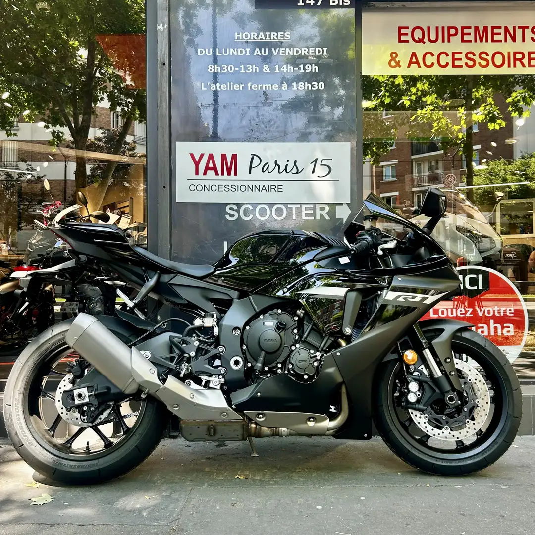Yamaha YZF 1000 Noir - 1