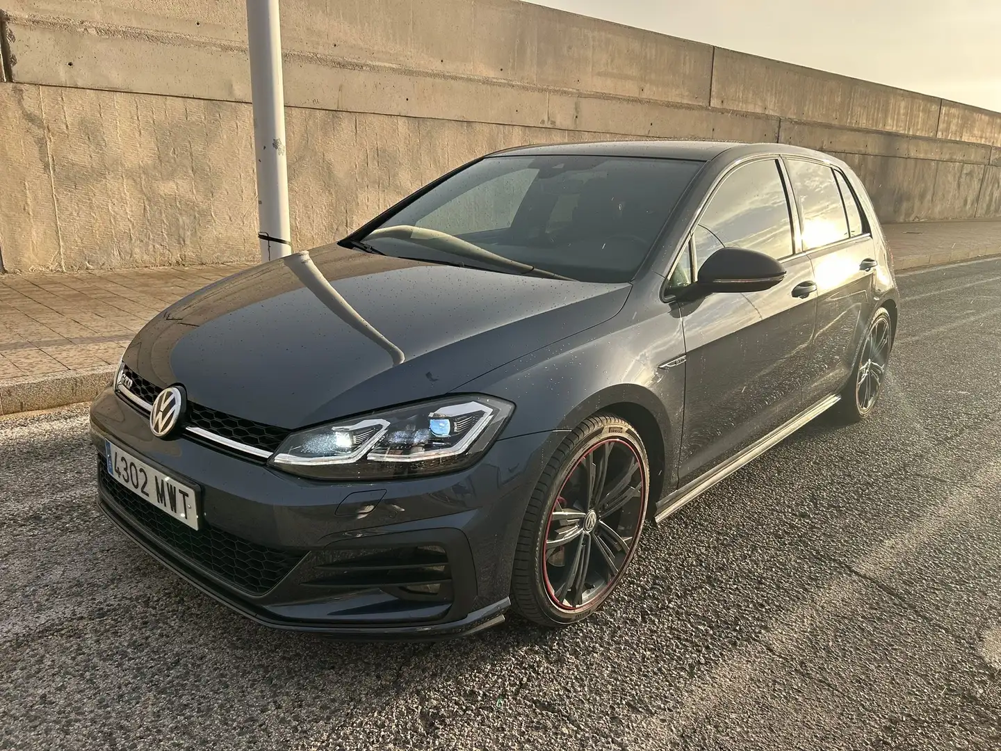 Volkswagen Golf GTD 2.0TDI DSG7 135kW(4.75) - 2