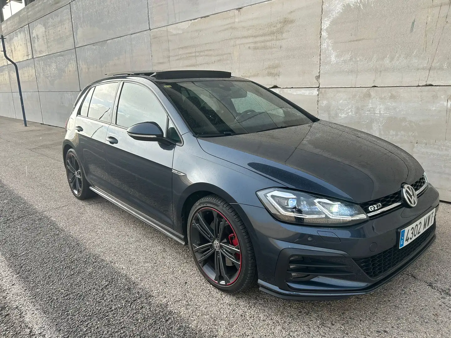 Volkswagen Golf GTD 2.0TDI DSG7 135kW(4.75) - 1