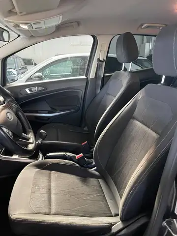 Ford Ecosport view 14