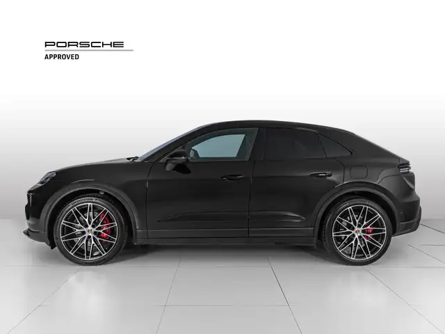 Porsche Macan view 2
