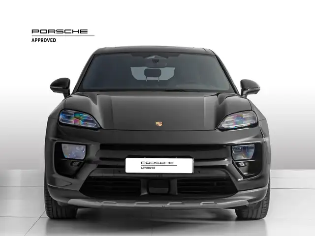 Porsche Macan view 8