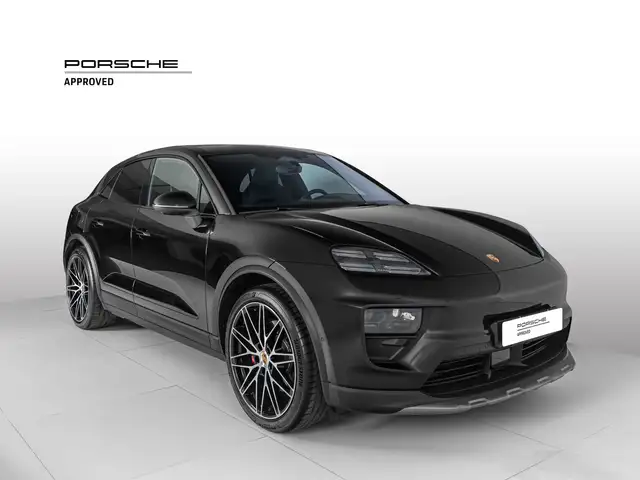 Porsche Macan view 7