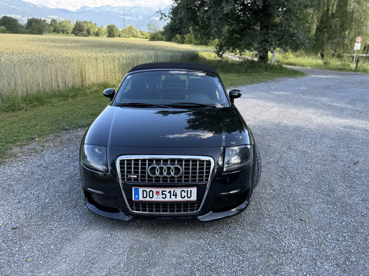 Audi TT 1.8 T Roadster (132kW) - 2