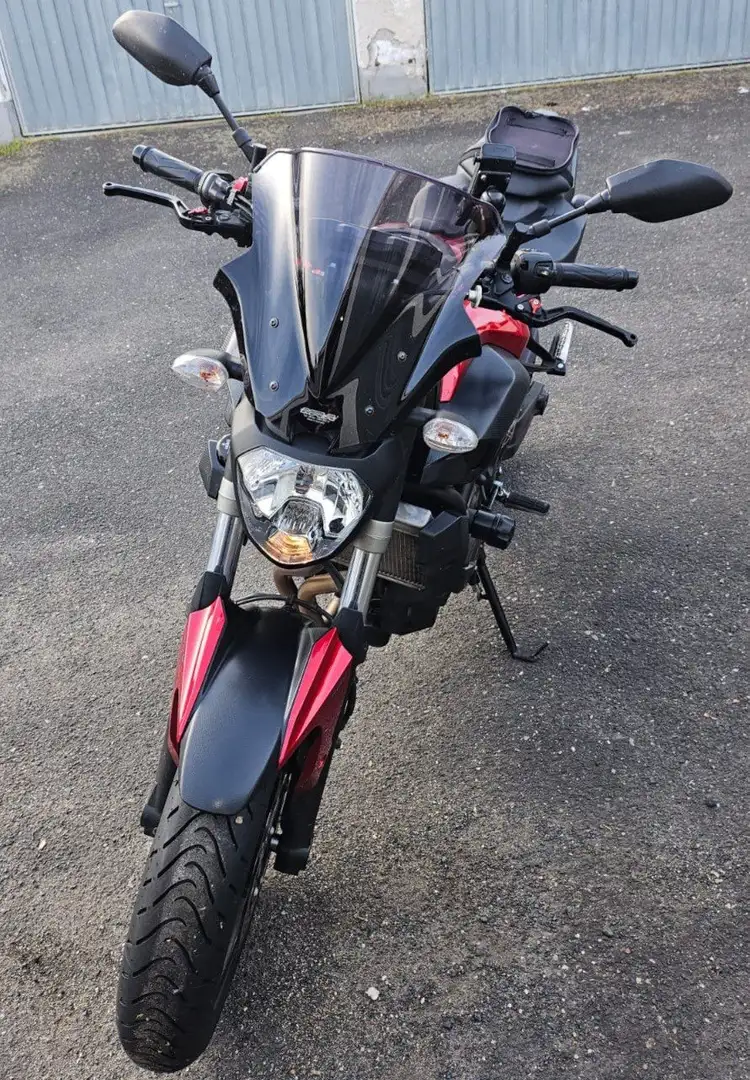 Yamaha MT-07 Rojo - 2