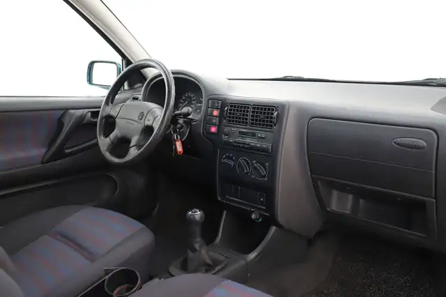 Volkswagen Polo view 15