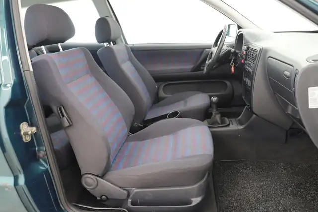 Volkswagen Polo view 10