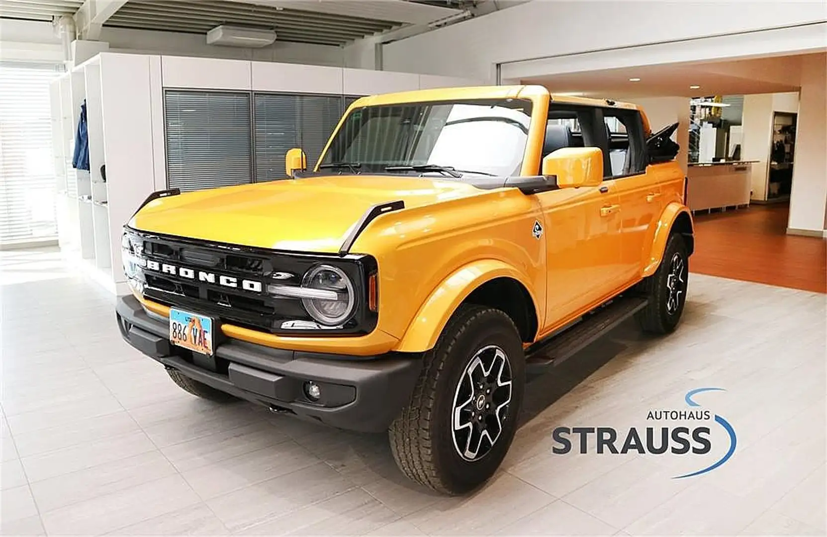 Ford Bronco Outer Banks 2,3 Ecoboost Portocaliu - 1