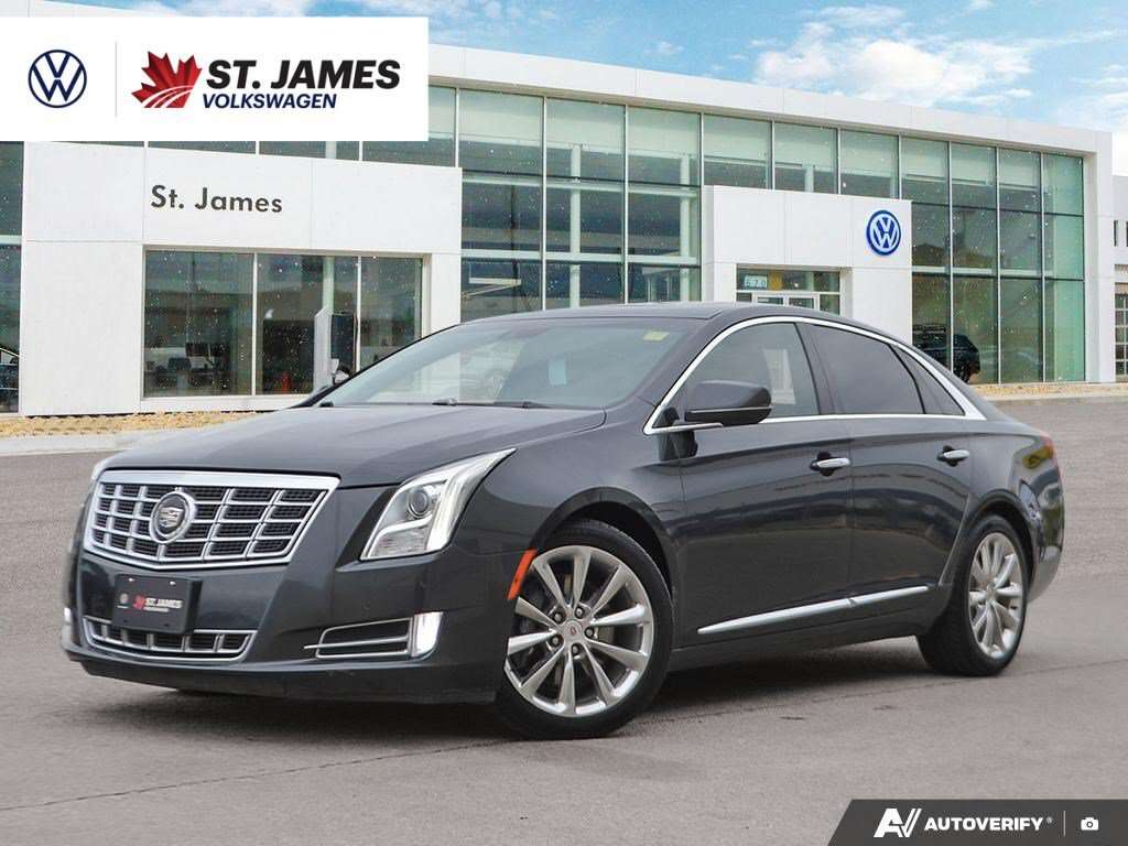 2013 Cadillac XTS Premium Collection | CLEAN CARFAX | PANORAMIC MOON