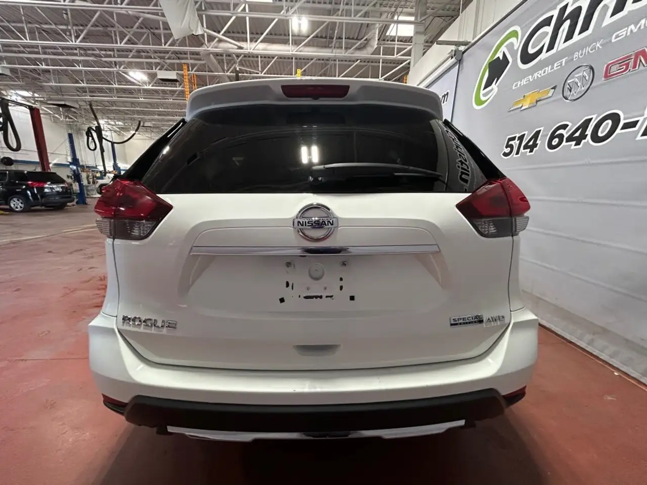 Nissan Rogue снимка Nissan Rogue