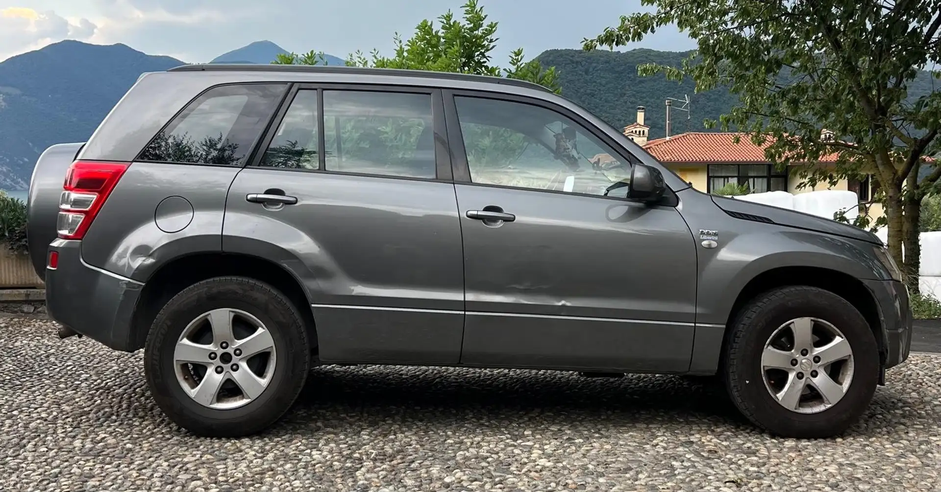 Suzuki Grand Vitara Grand Vitara II 2006 5p 1.9 ddis Executive Grigio - 2