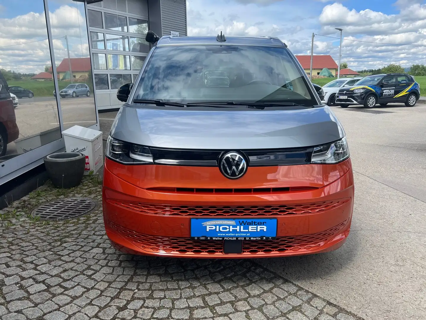 Volkswagen T7 California VW T7 California Beach Camper eHybrid Silber - 2