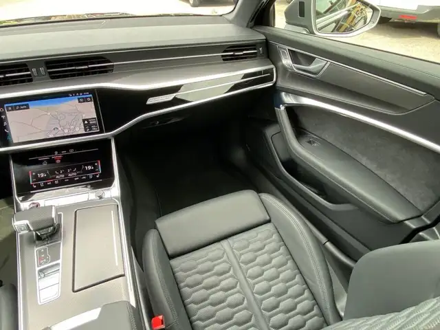 Audi RS6 Quattro PERFORMANCE *SITZKLIMA*MATRIX LED* Ansicht 9