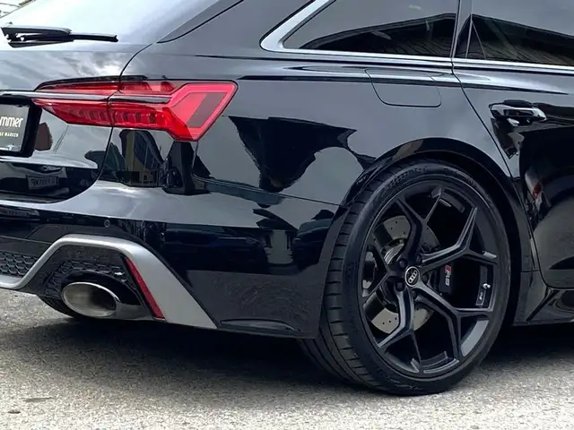 Audi RS6 Quattro PERFORMANCE *SITZKLIMA*MATRIX LED* Ansicht 32