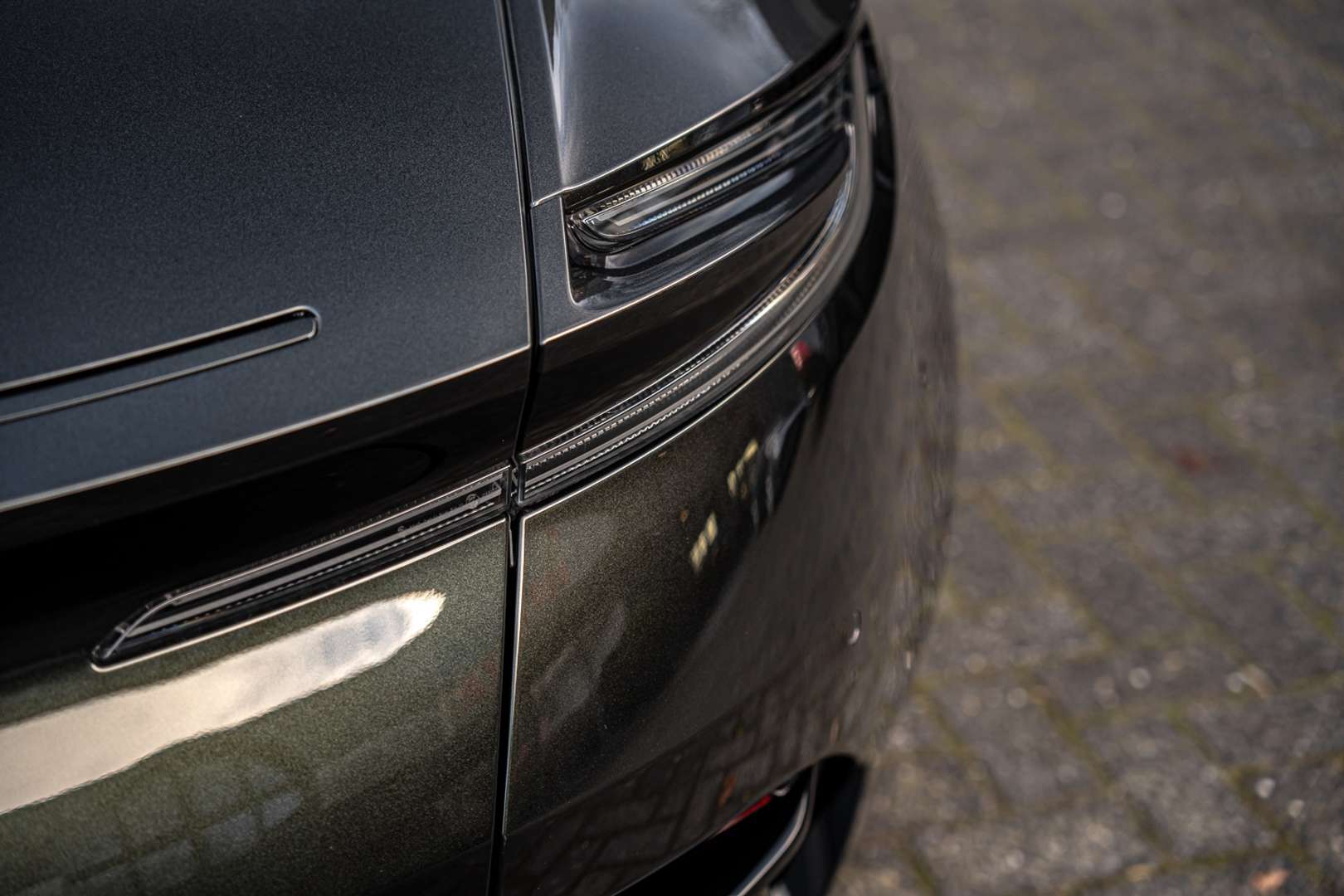 Aston Martin DB12 Volante 4.0 V8 Spor -  - Joinsteer - #4