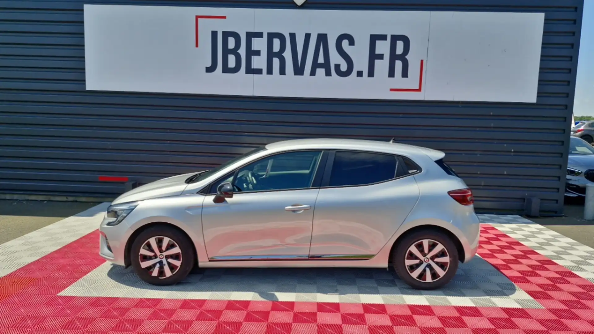 Renault Clio V E-TECH FULL HYBRID 145 EVOLUTION - 2