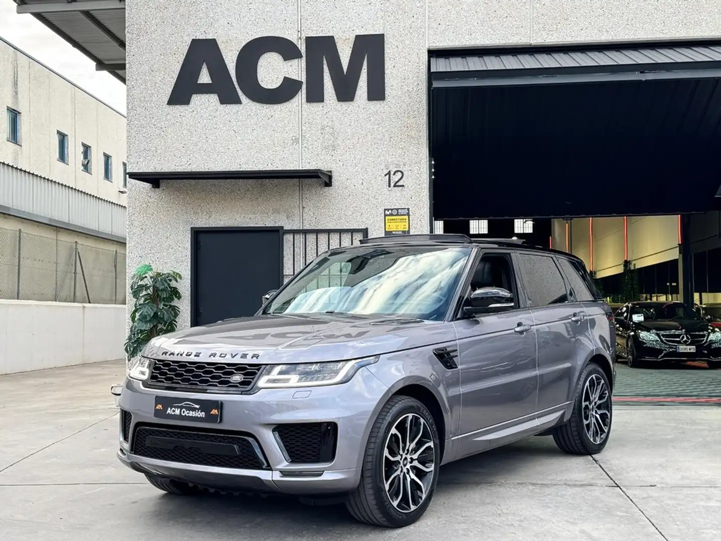 Land Rover Range Rover Sport 3.0D I6 183kW MHEV AWD Aut HSE Silver Gris - 1