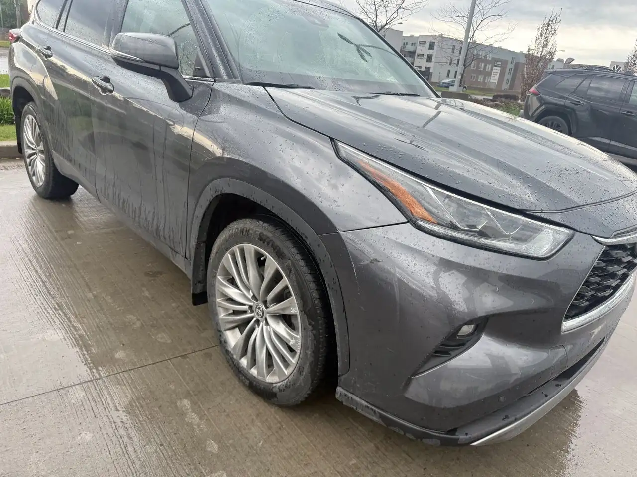 Toyota Highlander снимка Toyota Highlander