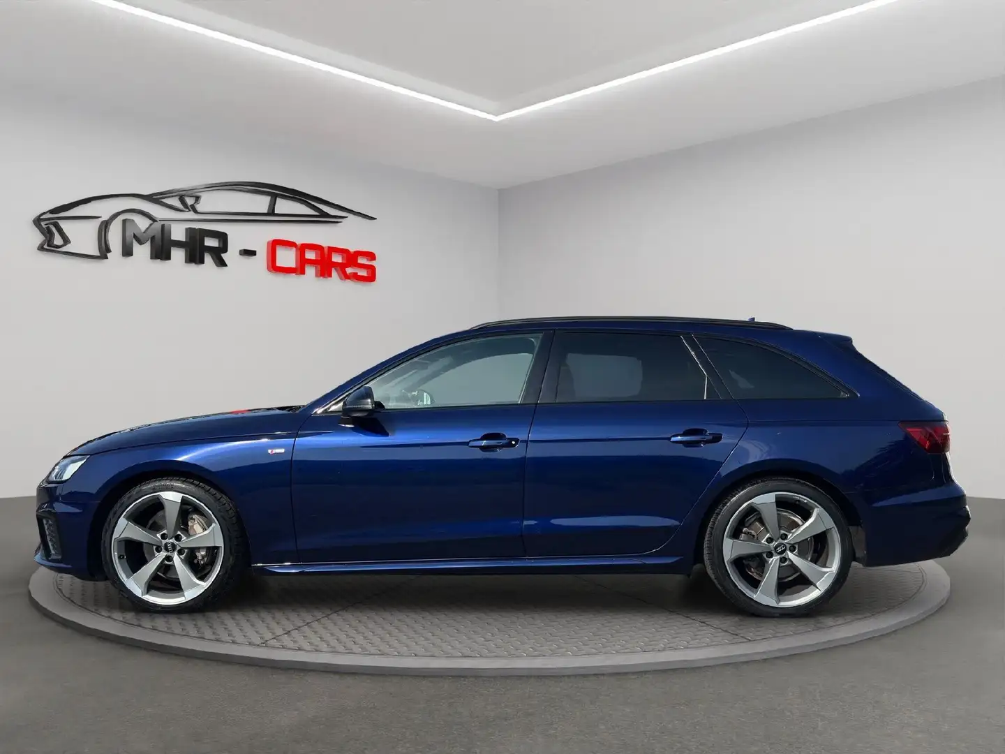 Audi A4 40 quattro 2.0 TDI S line Blau - 2
