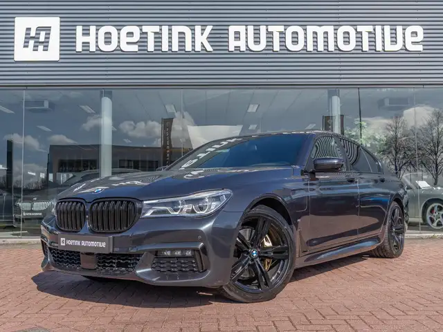 BMW 740 7 Serie 740e iPerformance M-Sport | Schuifdak | 36