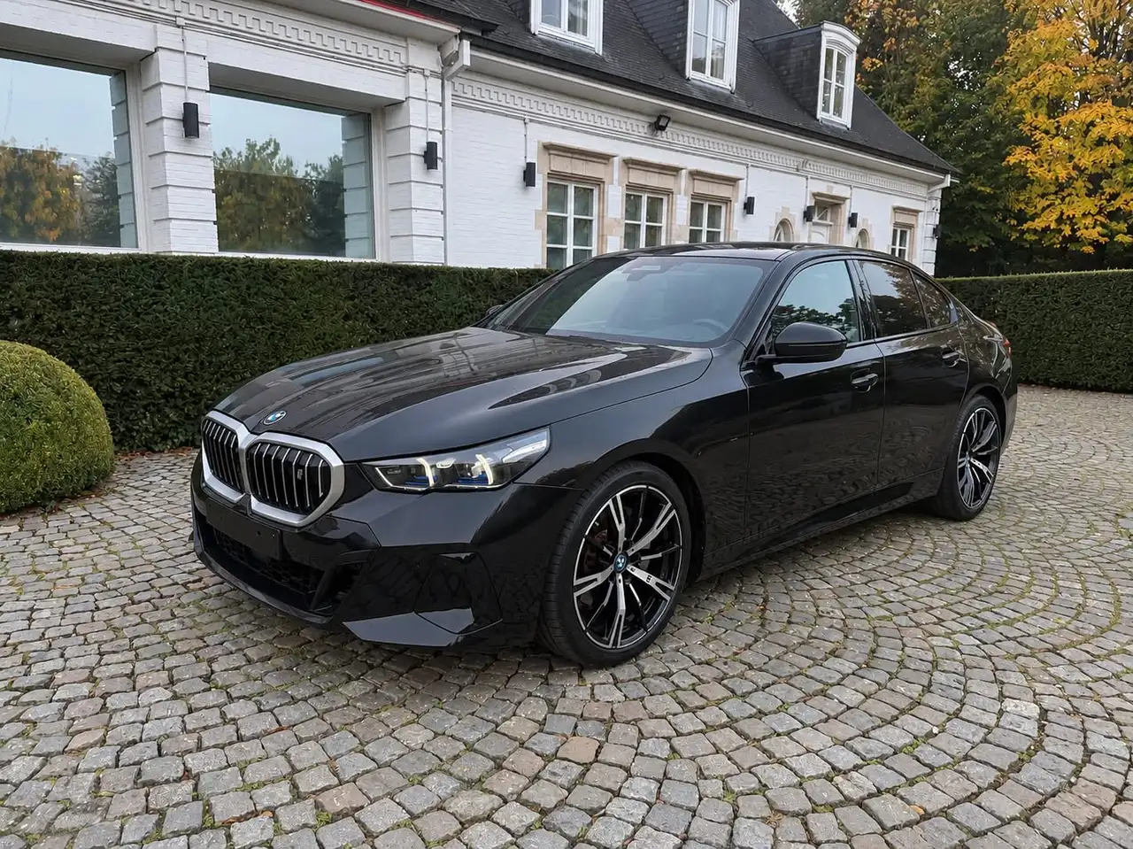 BMW i5