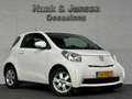 Toyota iQ 1.0 VVTi Comfort Airco Tomtom E-ramen Weiß - thumbnail 2