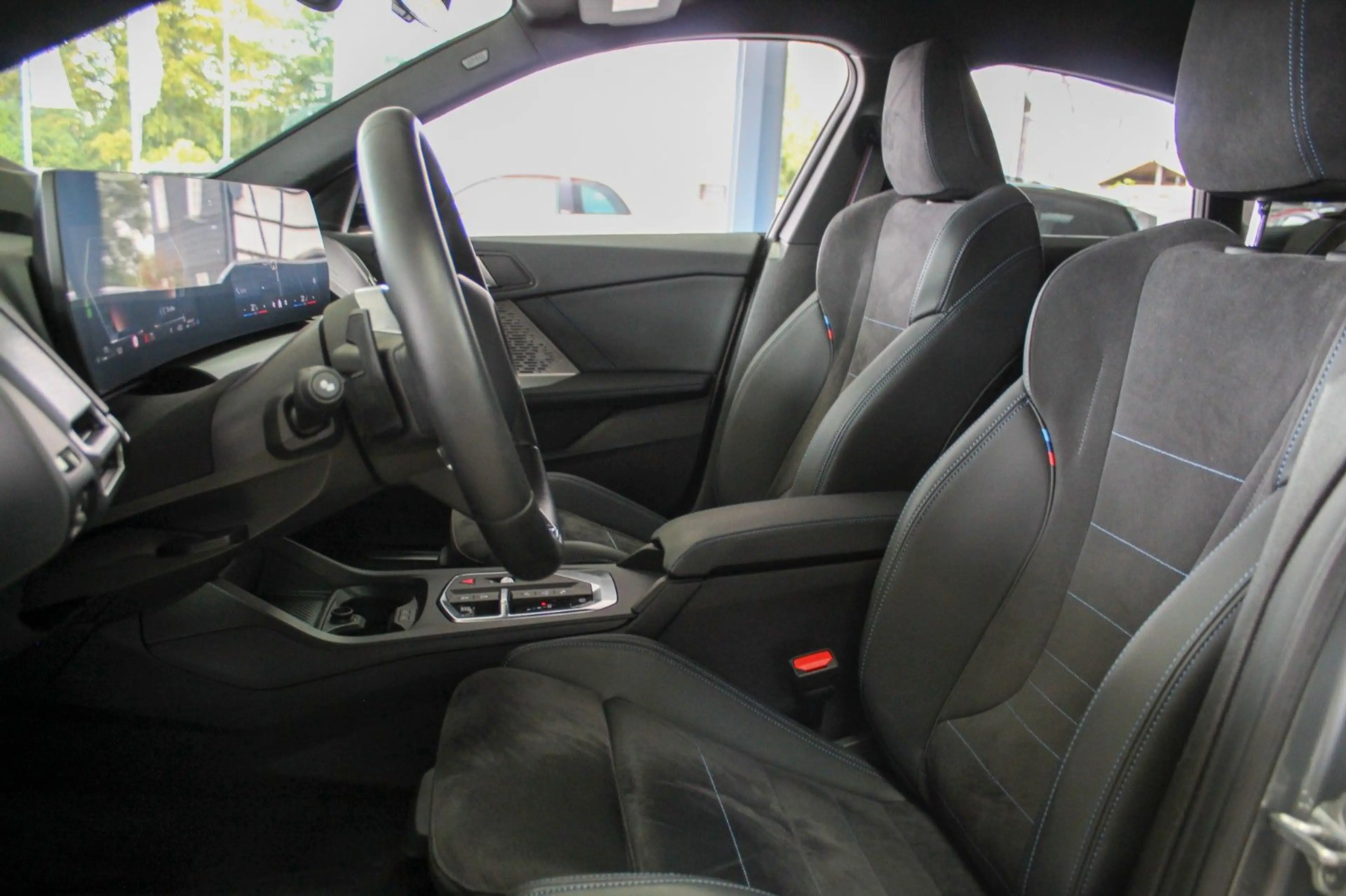 BMW 223 i Gran Coupe 223 xDrive M Sport HUD — photo 9