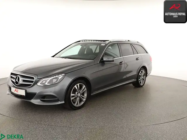 Mercedes-Benz E 220 E 220 d T 4M AVANTGARDE SITZKLIMA,COMAND,KAMERA