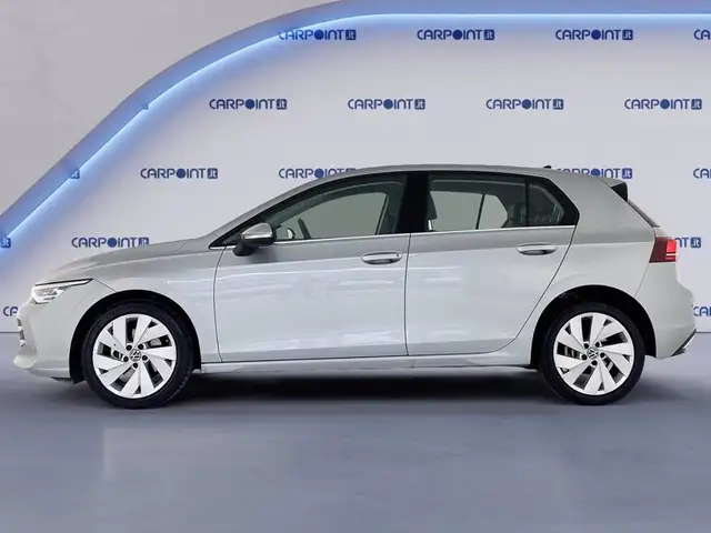 Volkswagen Golf view 4