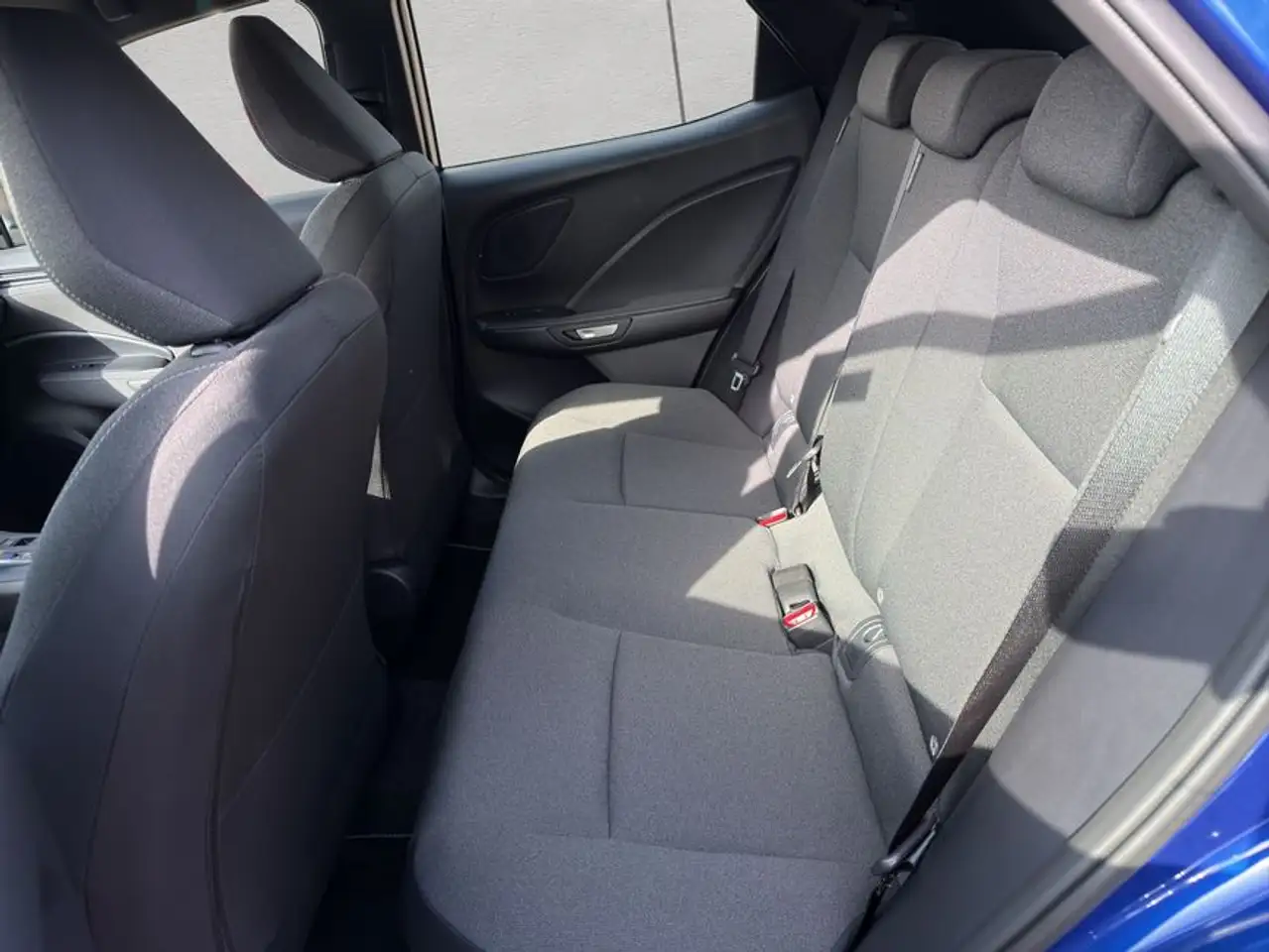 Lexus LBX mit Komfort-Paket, FWD 16