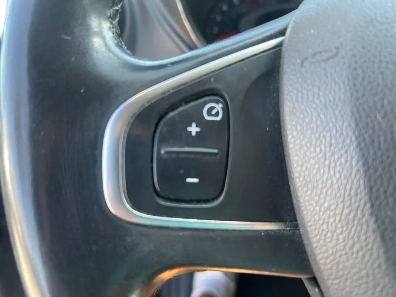 Renault Captur — photo 27