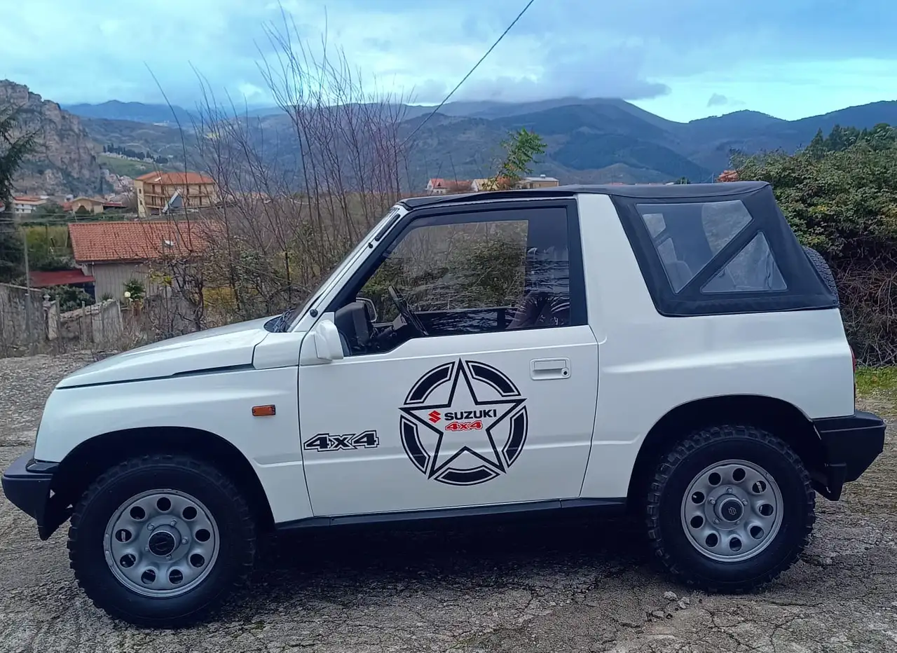 Suzuki Vitara Cabrio 1.6i 70th Anniversary, foto 1