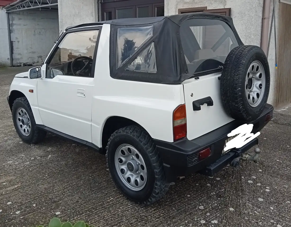 Suzuki Vitara Cabrio 1.6i 70th Anniversary, foto 2