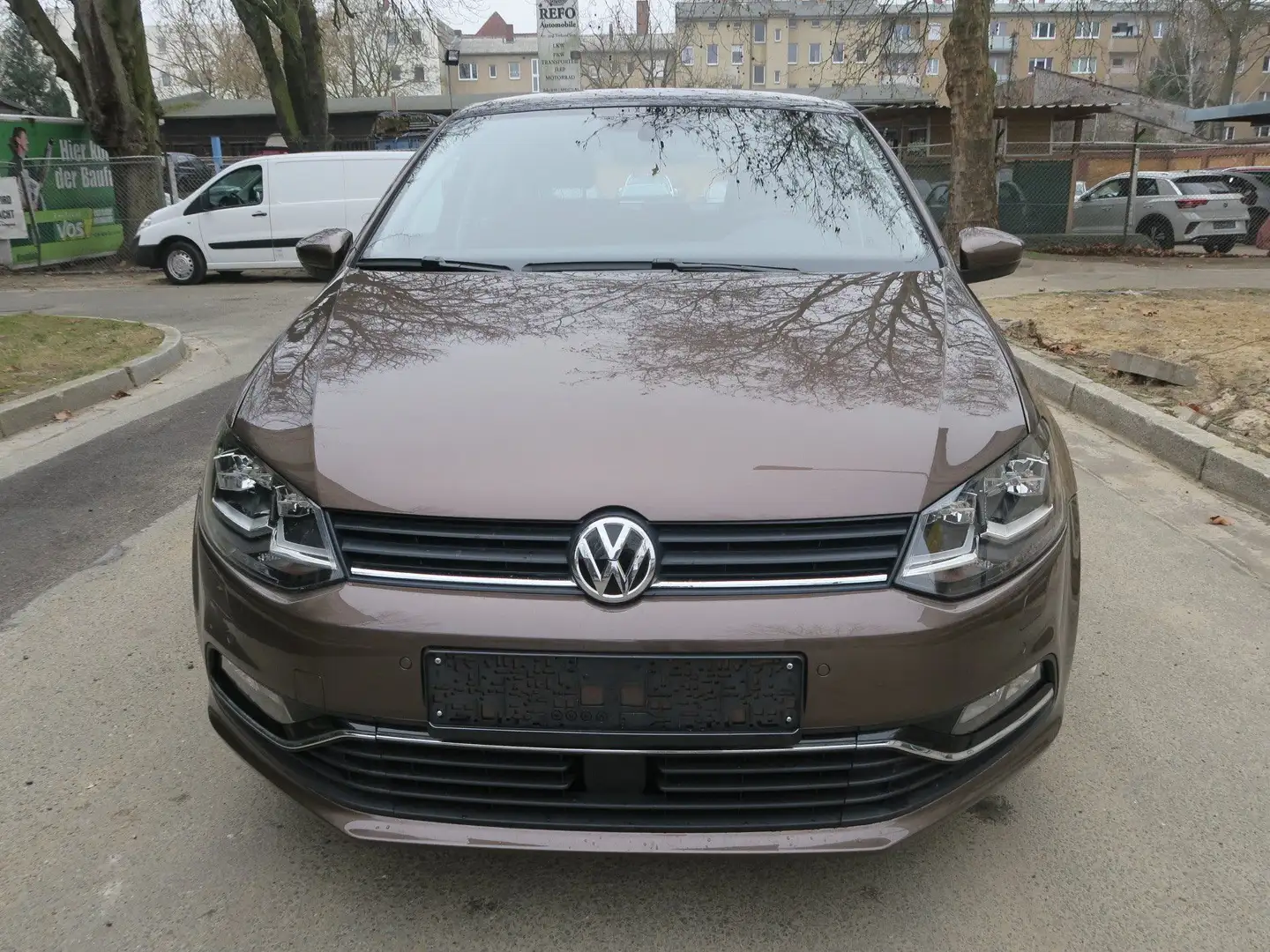 Volkswagen Polo Highline BMT/Start-Stopp Navi ACC Ahk Marrón - 2