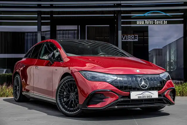 Mercedes-Benz EQE 43 AMG 4Matic EV / ZITKINEMATICA / APPLE CARPLAY / 360° / PARKEERASSISTENT / PANO DAK / KEYLESS GO / BURMESTER