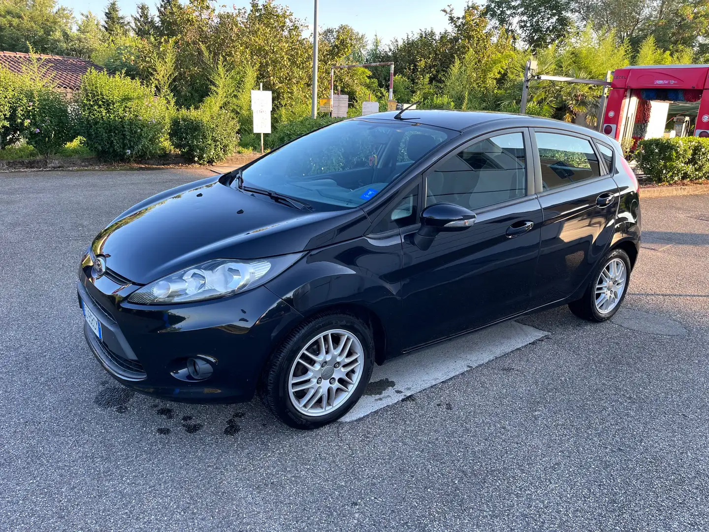 Ford Fiesta Fiesta VI 2008 5p 1.2 16v + c/esp 82cv E5 Nero - 1
