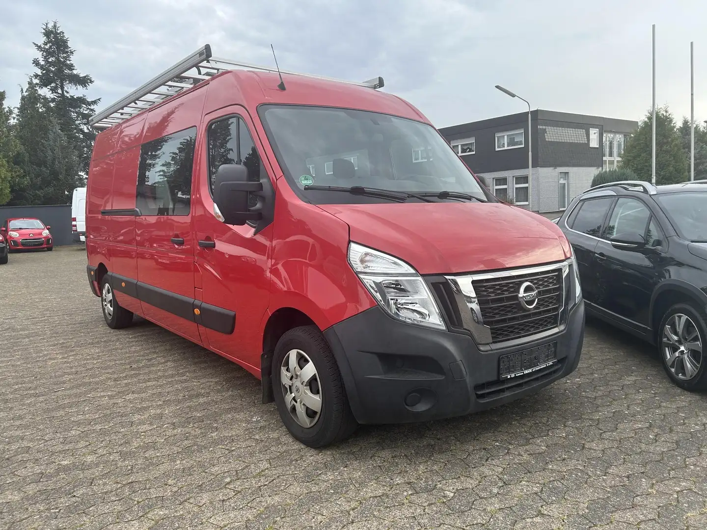 Nissan NV400 3,5t dCi 135 Klima L3H2 DoKa 7 Sitzer AHK 99 kW... Rot - 1