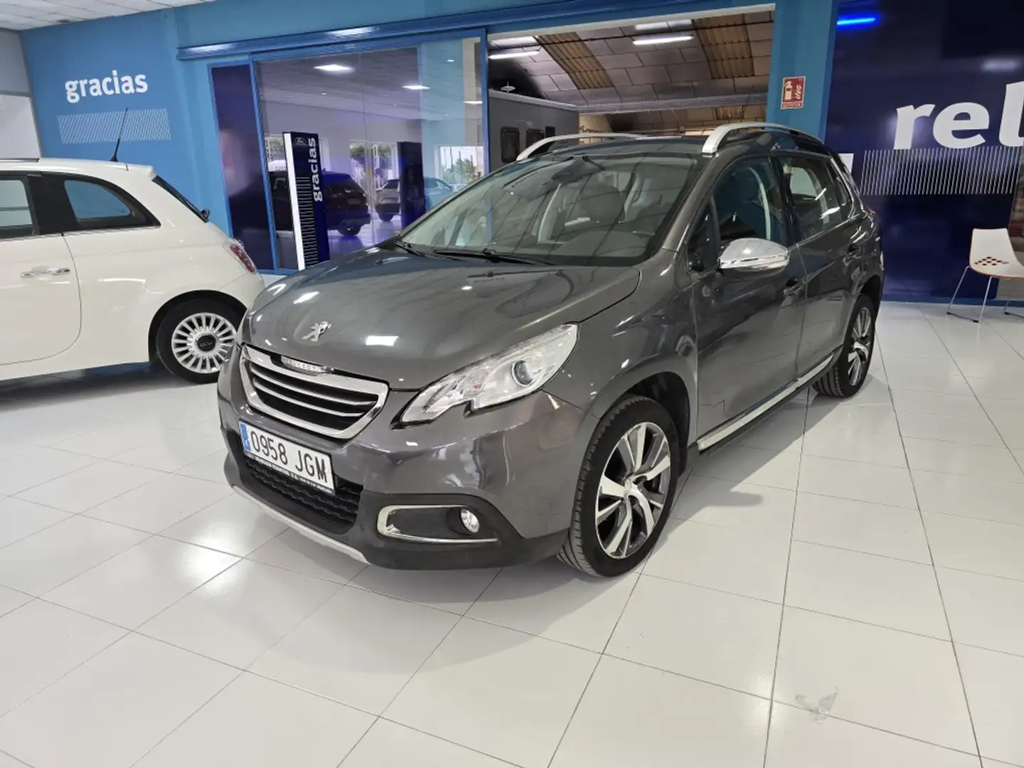 Peugeot 2008 1.6 BlueHDI S&S Allure 100 Gris - 1