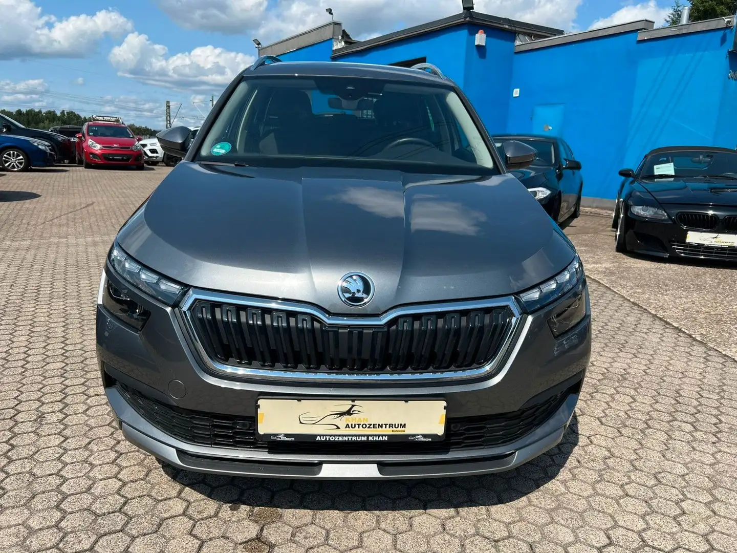 Skoda Kamiq Style LED/NAVI/SHZ/KAMERA/AHK Grau - 2