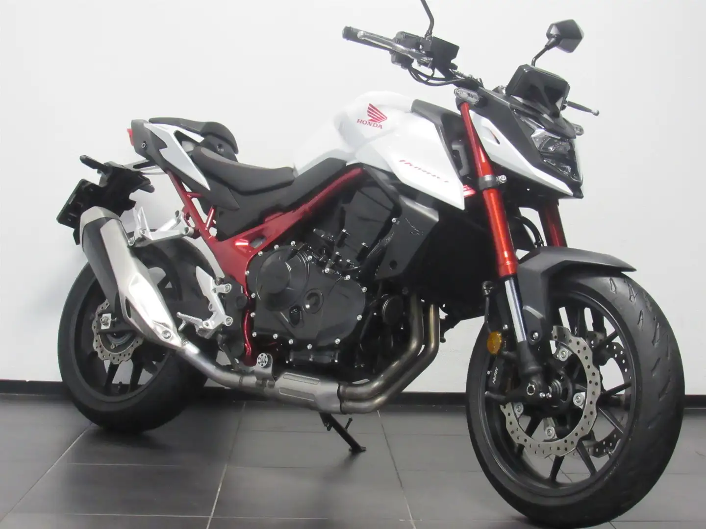 Honda CB 750 HORNET Czerwony - 2