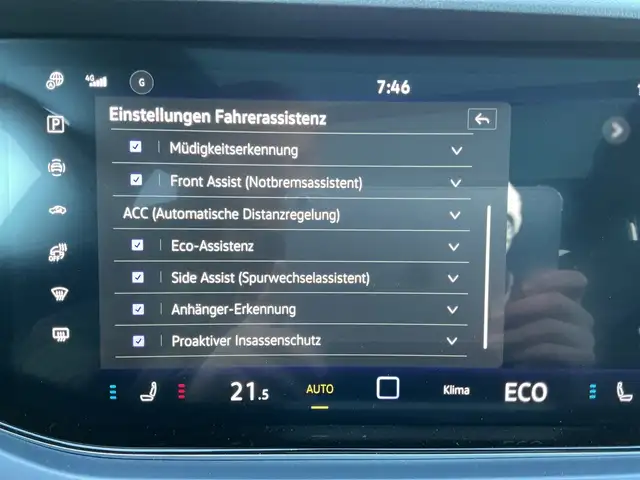 Volkswagen Touareg R eHybrid TSI 4MOTION Ansicht 21