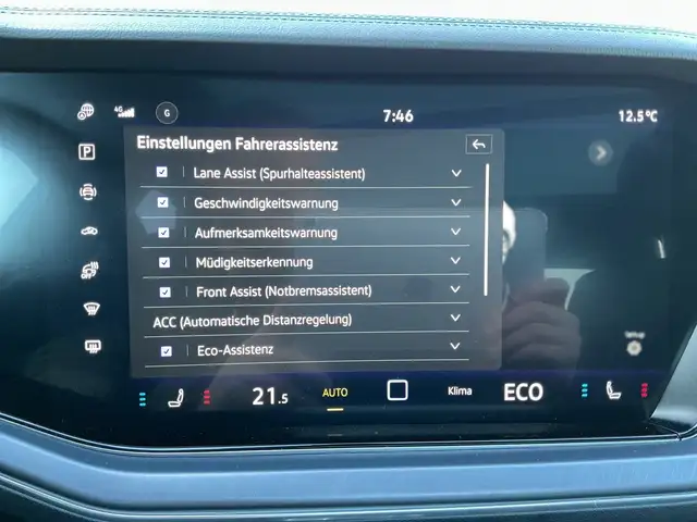 Volkswagen Touareg R eHybrid TSI 4MOTION Ansicht 20