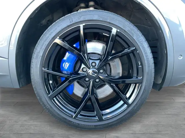 Volkswagen Touareg R eHybrid TSI 4MOTION Ansicht 9