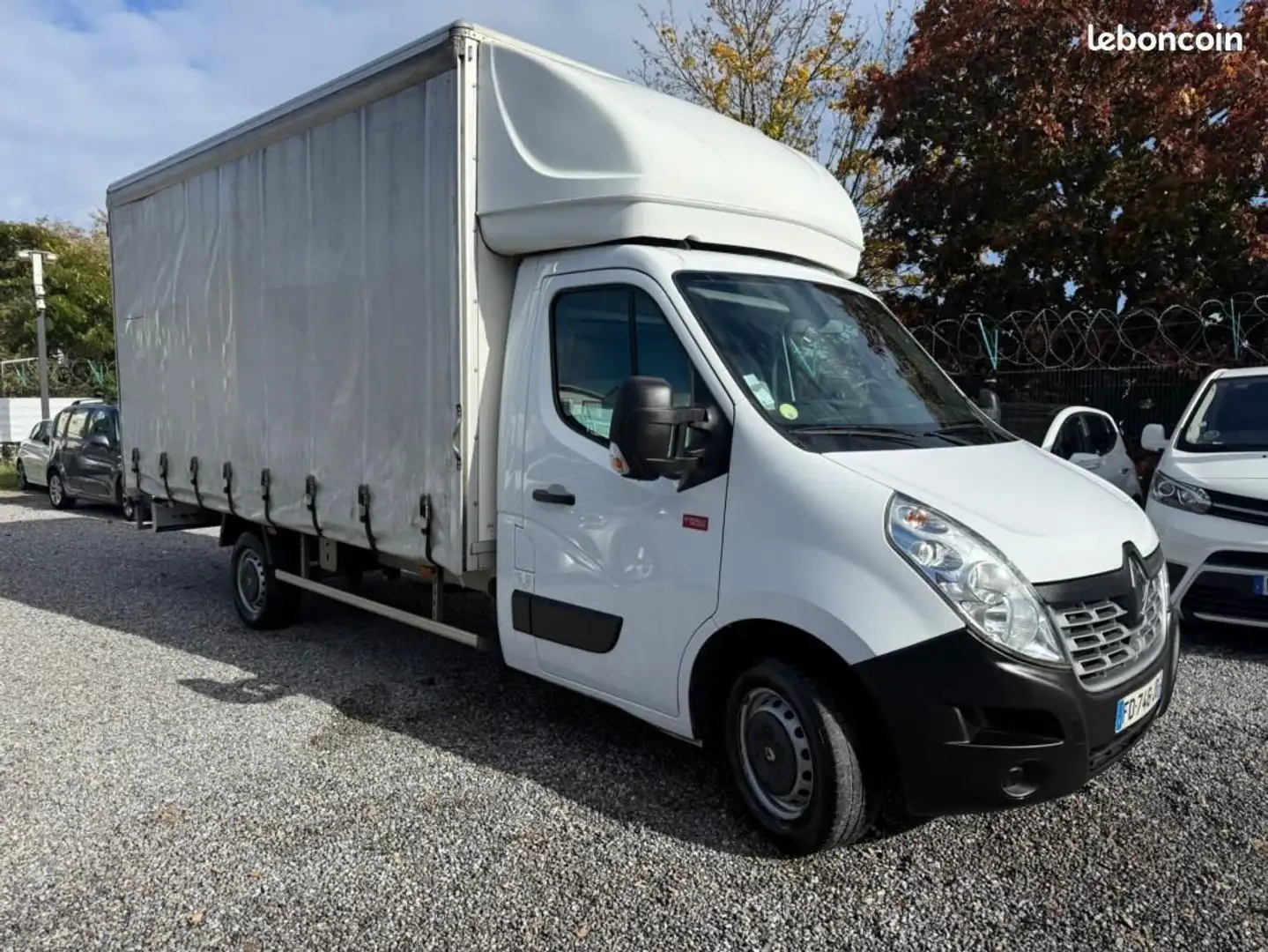 Renault Master GRAND VOLUME 20M3 BACHE 2.3 dCi 170 BOITE AUTO TRES PROPRE 1ERE MAIN -11000HT Blanc - 1