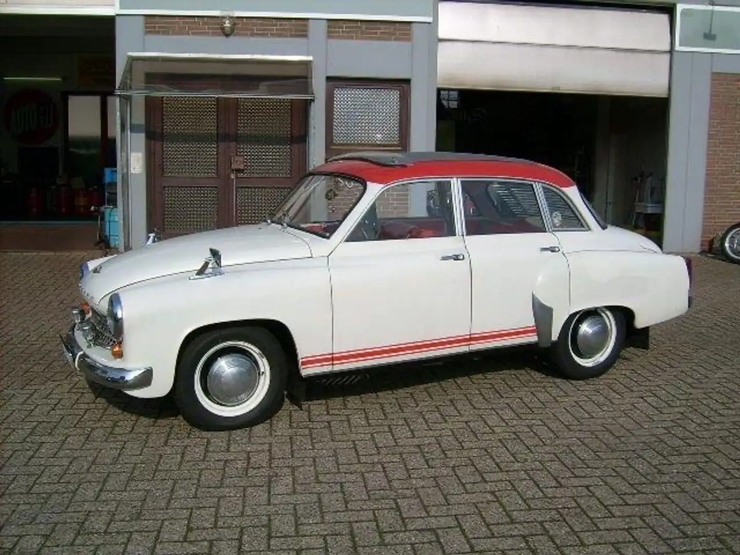 Wartburg 311 Faltdach Limousine Alb - 1