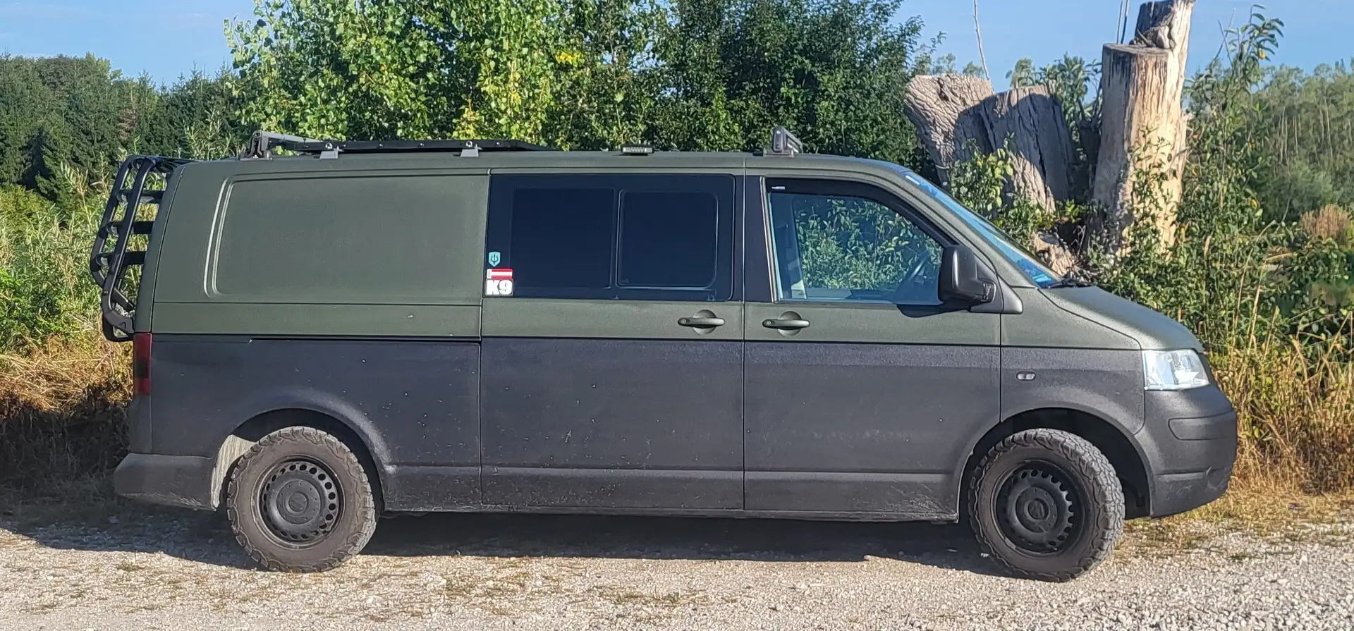Volkswagen T5 2,5tdi LR 4Motion Negru - 1