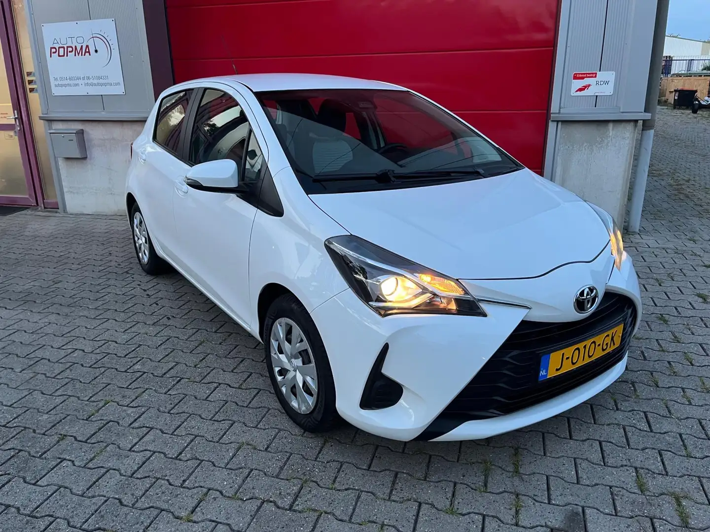 Toyota Yaris 1.5 VVT-i Active 112pk AUTOMAAT / Automatisch airc Blanc - 1